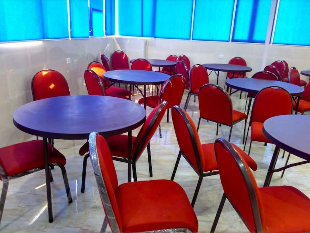 A New Delhi Hotel Orchid Garden Εξωτερικό φωτογραφία