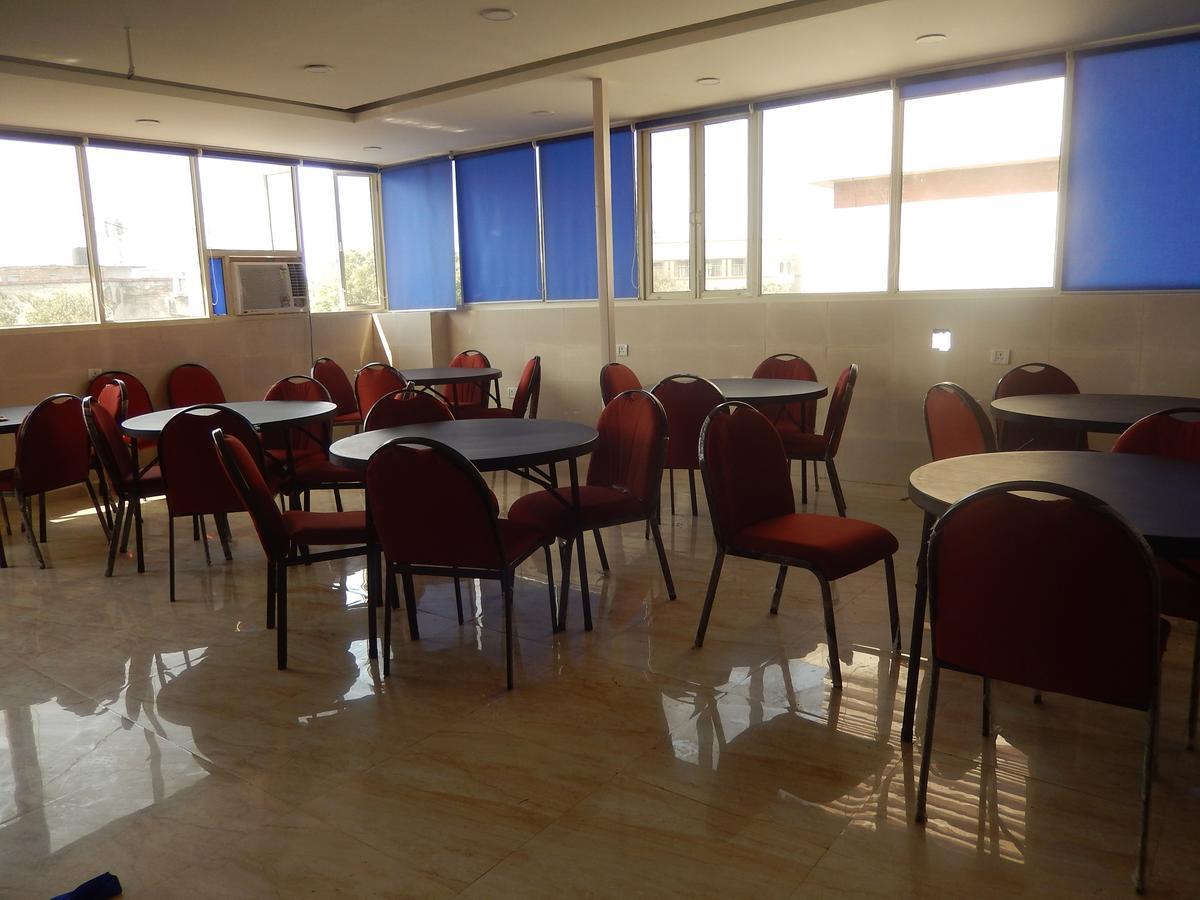 A New Delhi Hotel Orchid Garden Εξωτερικό φωτογραφία