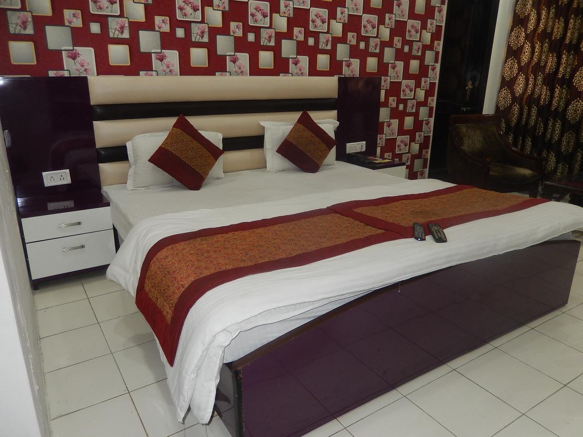 A New Delhi Hotel Orchid Garden Εξωτερικό φωτογραφία